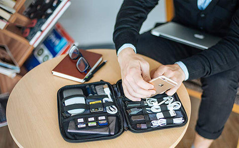 Hiroshi Essential Gadgets Organizer