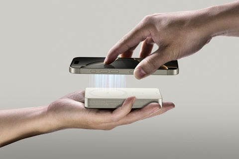 SOLARIS Amppack 10,000mah Magnetic Fast Charging Wireless Powerbank