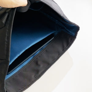 SOLARIS Navro Expandable Tote Bag